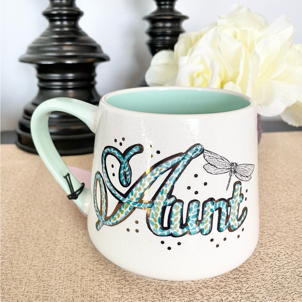 NWT Metallic AUNT Ceramic Mug